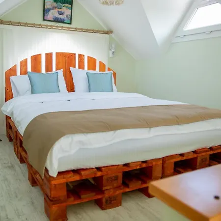 Casa rural Gadura Kir Evleri