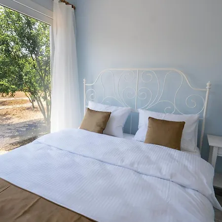 Country house Gadura Kir Evleri *