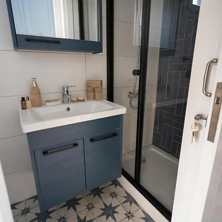 컨트리하우스 Gadura Kir Evleri *