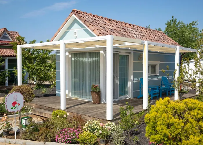 منزل ريفي Gadura Kir Evleri أورلا